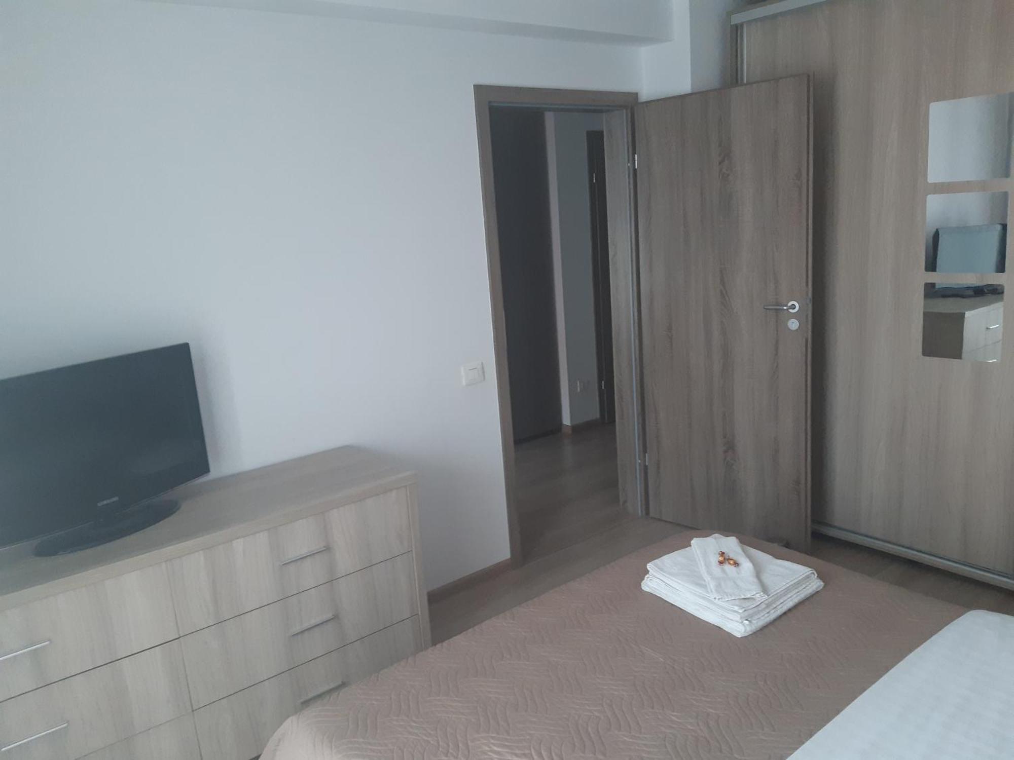 Apartament Marcel - Coresi Mall Brasov Exterior photo